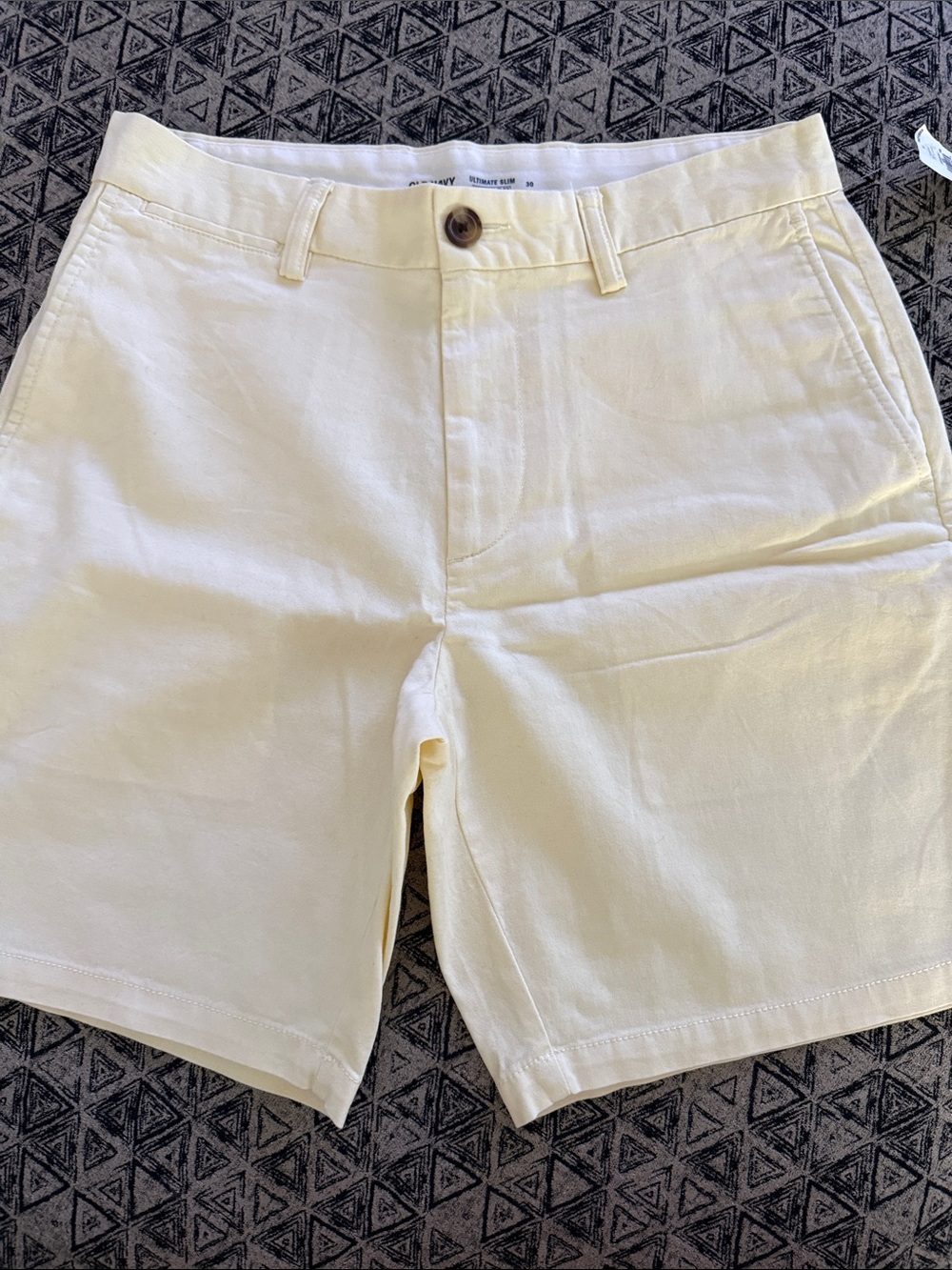 Old Navy Light Cream Flat-Front Men's Shorts